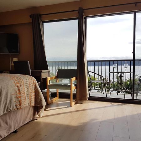 Above Tide Motel แคมป์เบลล์ริเวอร์ ภายนอก รูปภาพ